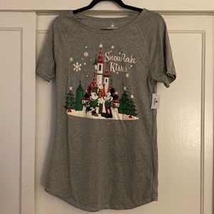 NWT Disney Tee “Snowflake Kisses”